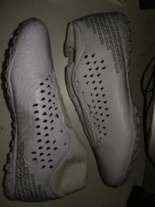 Zapatillas de fútbol blancas
