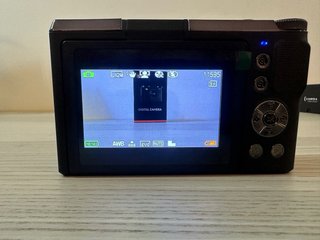 Cámara Digital Compacta 4K Ultra HD