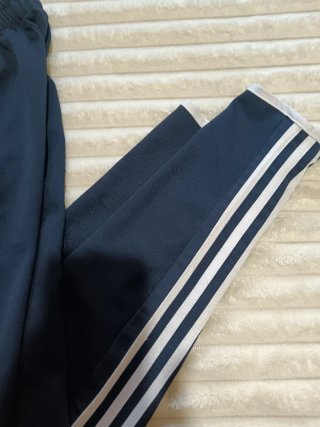 Pantalón Adidas Talla 36/38