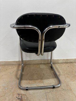 Silla Vintage Bauhaus Cuero y Metal
