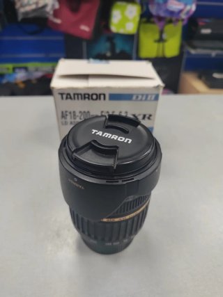 Tamron AF 18-200mm XR DiII Objetivo