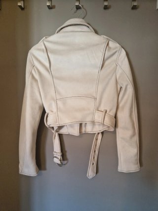Cazadora Biker Ante Beige Bershka beige