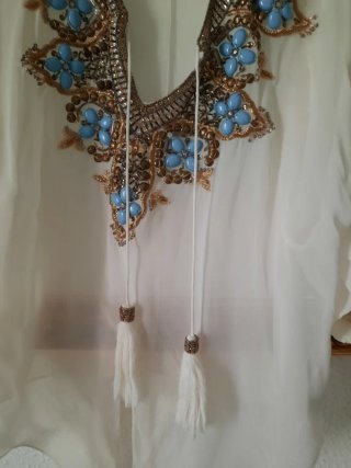 Blusa gasa bordada abalorios azules talla M/L