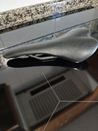 Sillín Ritchey full Carbon 140g 270×130