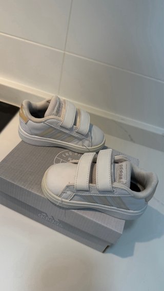 Zapatillas Adidas Grand Court 2.0 Talla 20