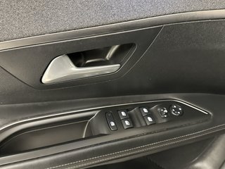 Peugeot 3008 PureTech 130 S&S Allure 96 kW (130 CV)