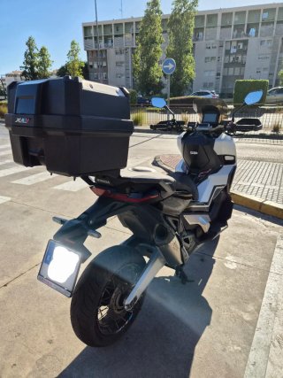 Honda X-ADV 750