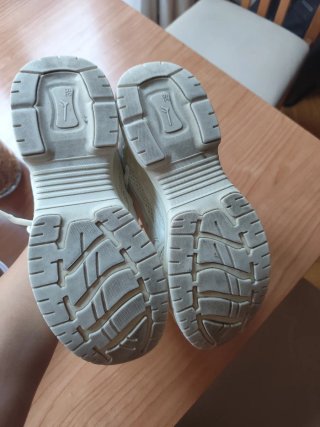 Zapatillas deportivas blancas