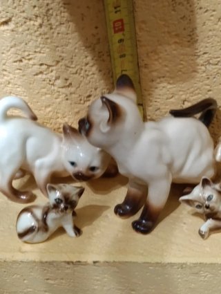 Familia Gatos Porcelana Mini Japón