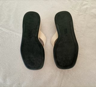 Sandalias. Zara. T.36