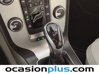 Volvo V40 D3 Momentum Auto 110 kW (150 CV)