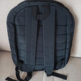 Zaino nero imbottito