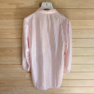 Camisón tipo camisa muy femenino satinado rosa