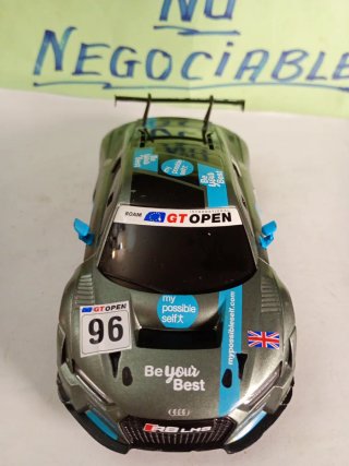 Audi R8 LMS Scalextric