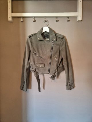 Cazadora Biker Verde Bershka Talla S