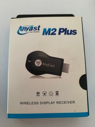 AnyCast M2 Plus con caja y accesorios