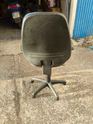 Silla de oficina azul