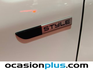 Peugeot 208 BlueHDi 100 Style 73 kW (100 CV)