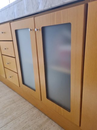 Mueble de baño madera y cristal