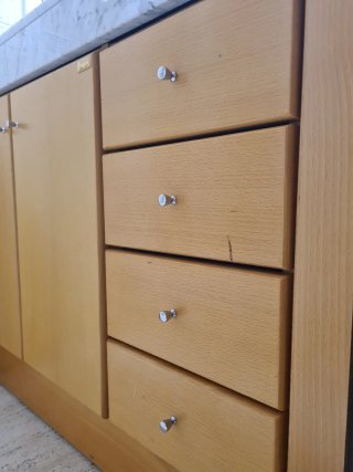 Mueble de baño madera y cristal