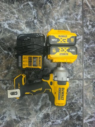 Taladro Percutor DeWalt 18V XR Brushless