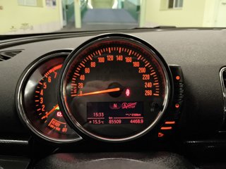 MINI MINI Clubman Cooper 100 kW (136 CV)