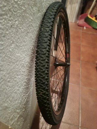 Rueda MTB 26 completa