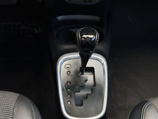 Toyota Yaris 1.5 Hybrid Advance 74 kW (100 CV)