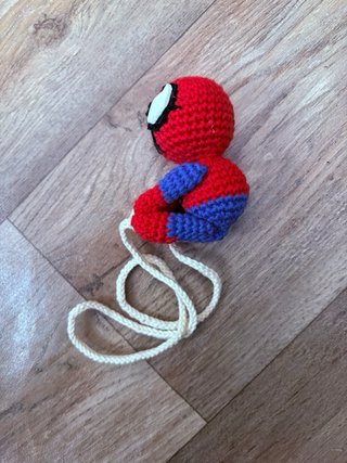 Muñeco Spiderman Crochet Colgante