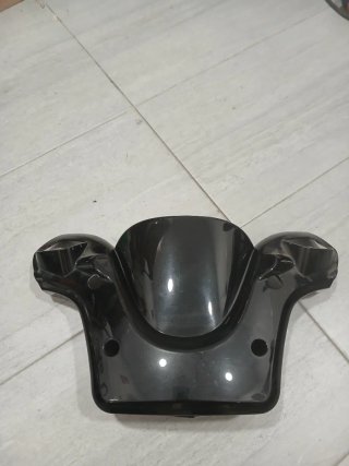 Tapa Manillar Yamaha Majesty 125 Negra