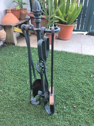 Juego Utensilios Chimenea hierro forjado y Madera