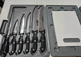 Set de Cuchillos con Tabla
