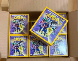 Caja de cromos LaLiga 2026-27 Panini 3 Edición y 4