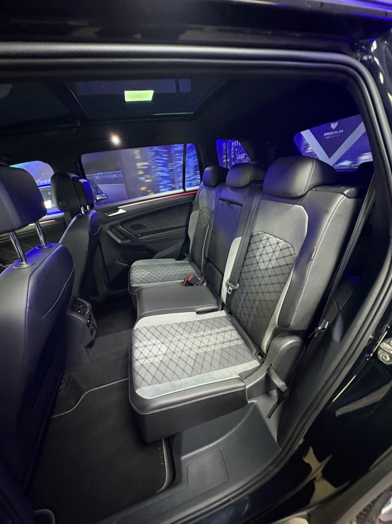 Volkswagen Tiguan Allspace R-Line 2.0 TDI DSG 4Motion (2021) 2022, foto 19