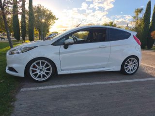 Ford Fiesta 2014