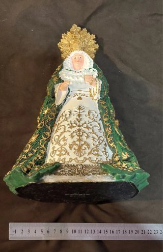 Figura Religiosa de la Virgen Macarena