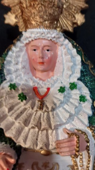 Figura Religiosa de la Virgen Macarena