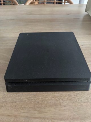 PS4 (PlayStation 4) Negra