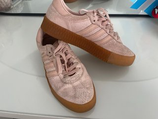 Adidas samba Talla 38 Rosa.