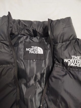 The North Face 700 Puffer Negra