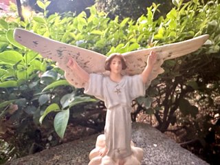 Figura Ángel Belén Olot