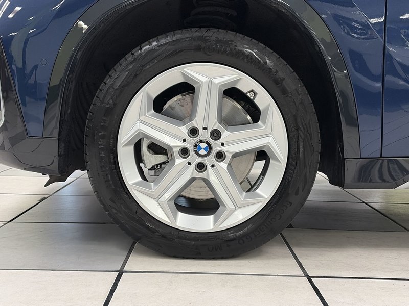 BMW X1 2024, foto 7