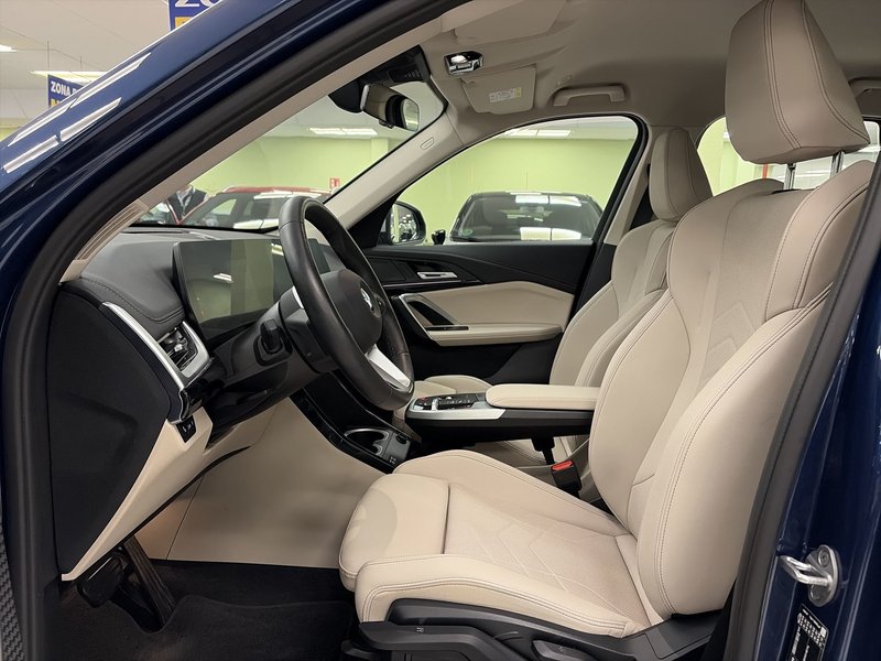 BMW X1 2024, foto 8