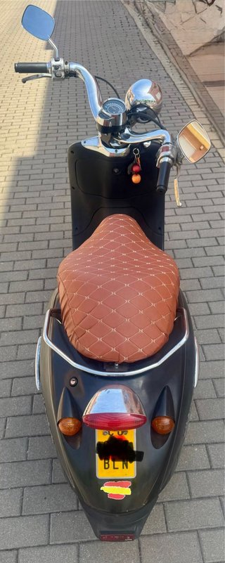 Aprilia Habana Custom Scooter 50cc Negra