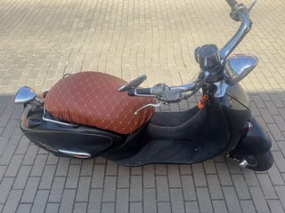 Aprilia Habana Custom Scooter 50cc Negra