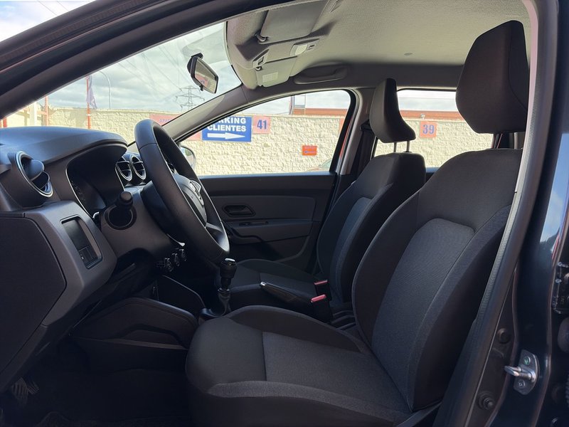 Dacia Duster Essential Blue dCi 4X4 2022, foto 8