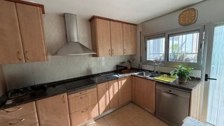 Cocina completa madera y metal con marmol