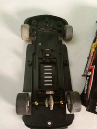 Carrocería y Chasis Corvette C6R Scalextric WOS
