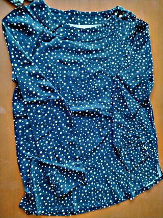 Camiseta Sfera lunares blancos Talla M