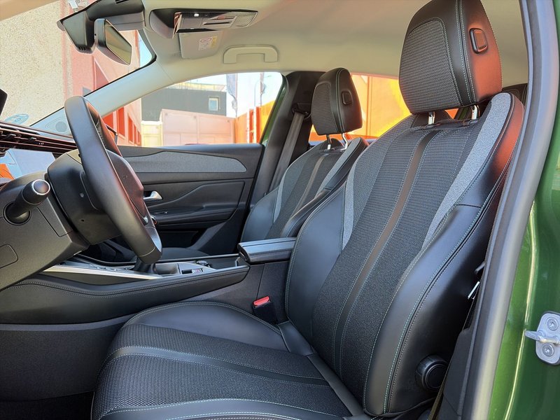 Peugeot 308 2022, foto 8